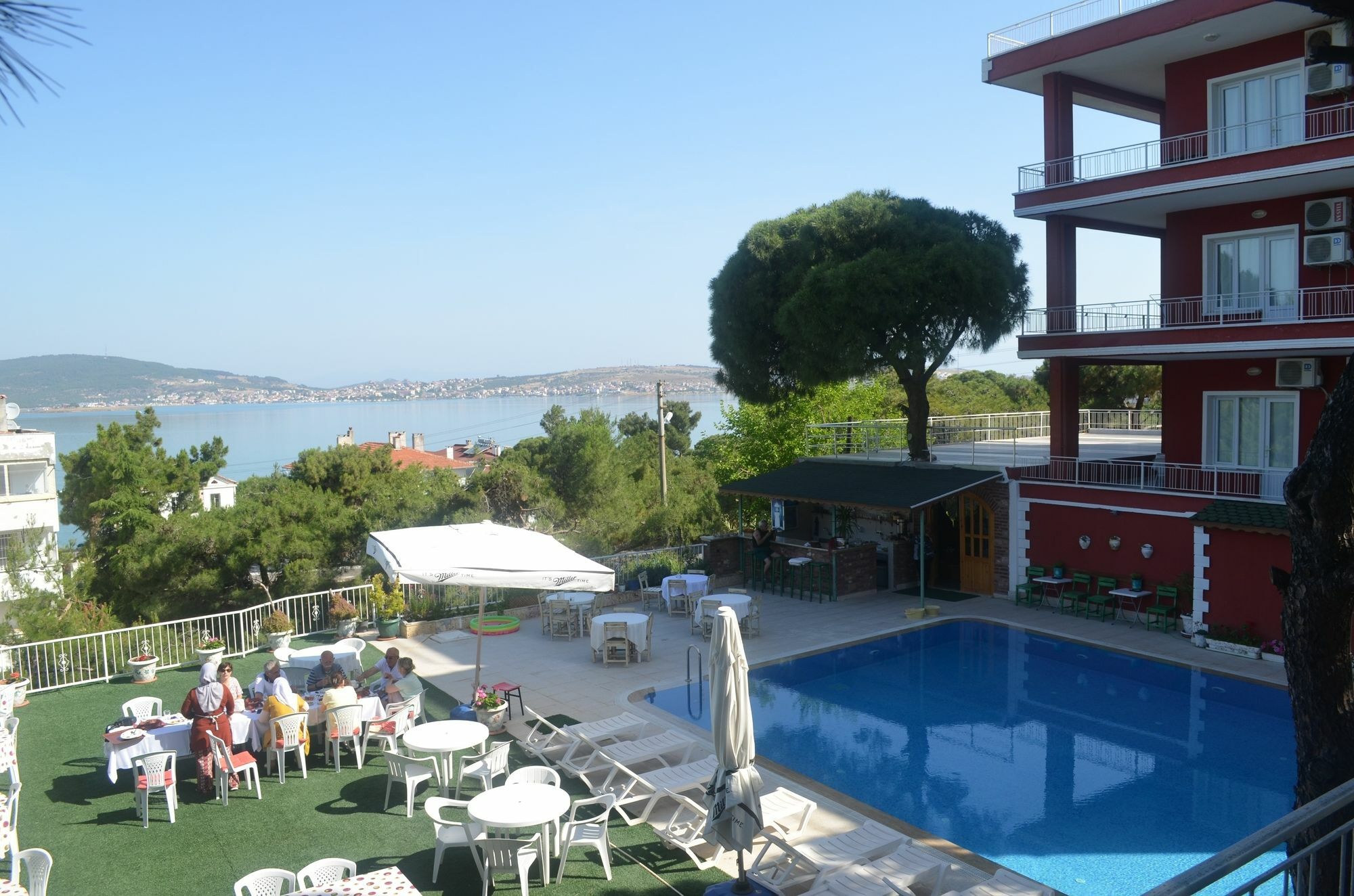 Tunc Hotel Ayvalik Exterior foto